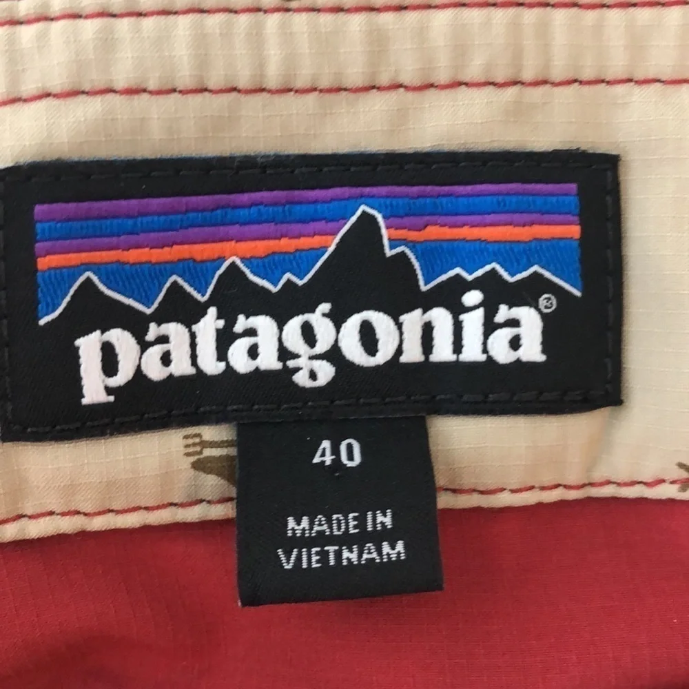 PATAGONIA Board Shorts Size 40